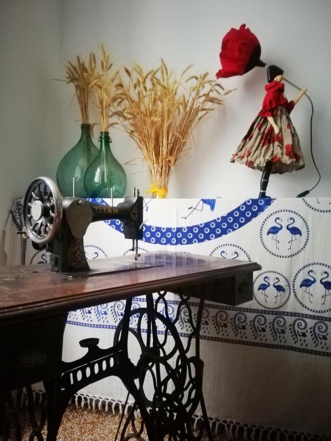 La Tana Tra I Tetti Bed & Breakfast Cenova Dış mekan fotoğraf